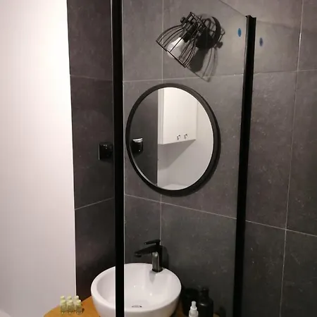 Kubiks Sady דירה