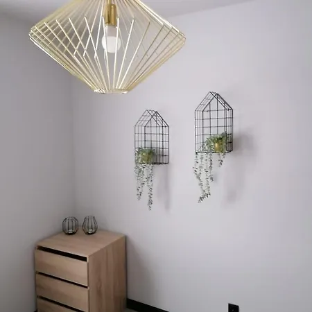 דירה Kubiks Sady מאלבורק